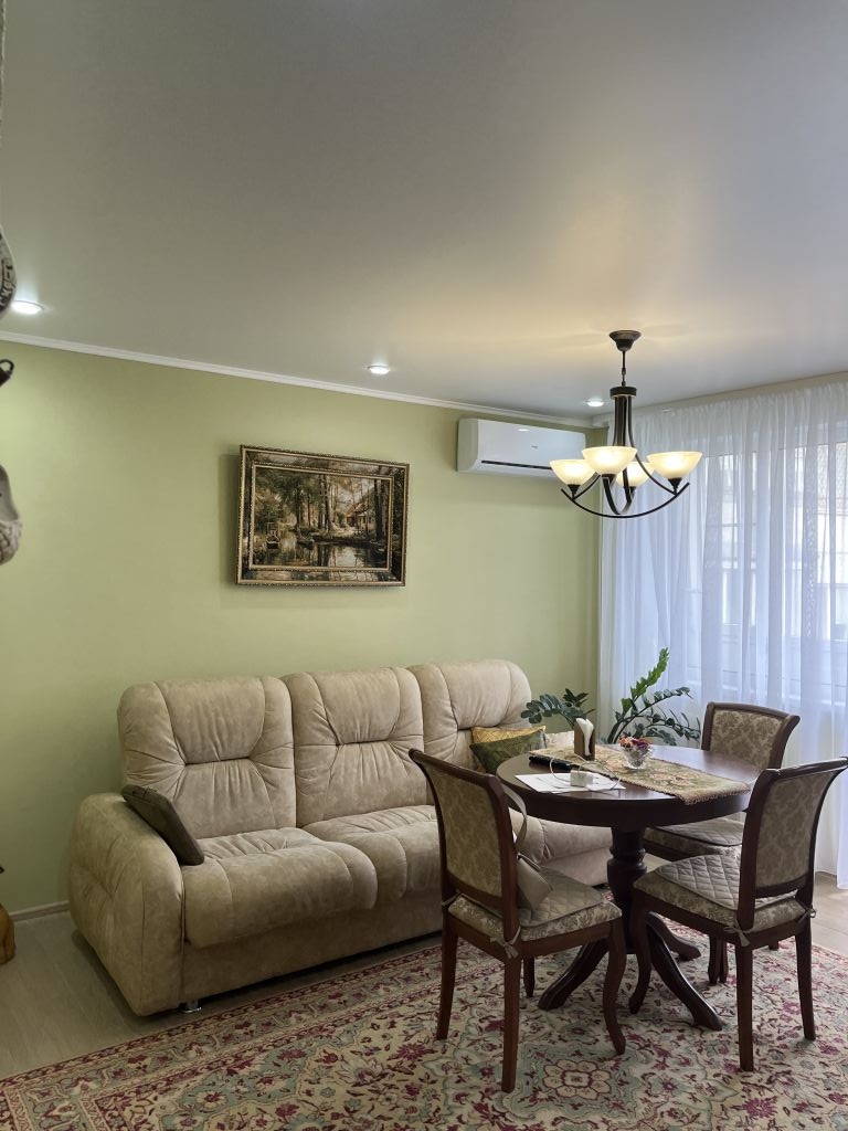 Продажа 4-комнатной квартиры, Энгельс, Ленина ул,  17