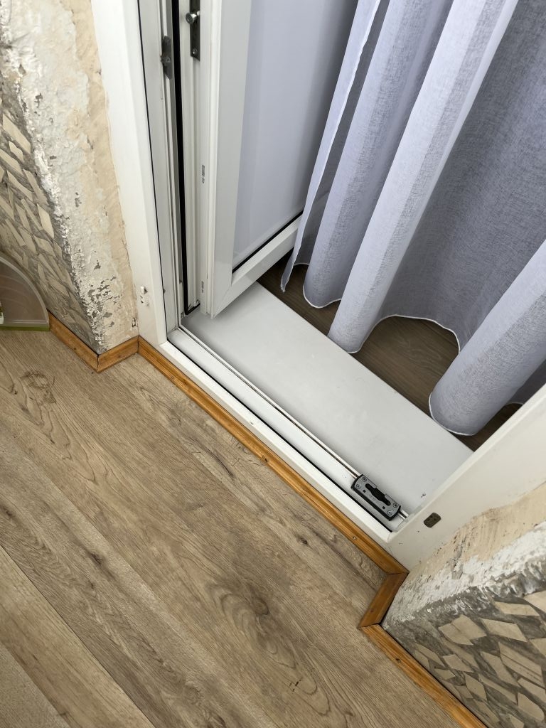 Продажа 4-комнатной квартиры, Энгельс, Ленина ул,  17