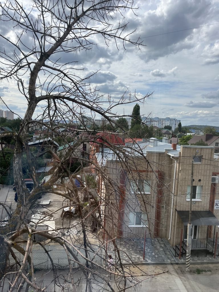 Продажа 4-комнатной квартиры, Энгельс, Ленина ул,  17