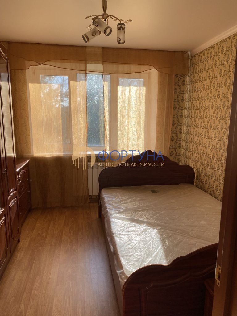 Продажа 3-комнатной квартиры, Белгород, Б.Хмельницкого пр-кт,  154