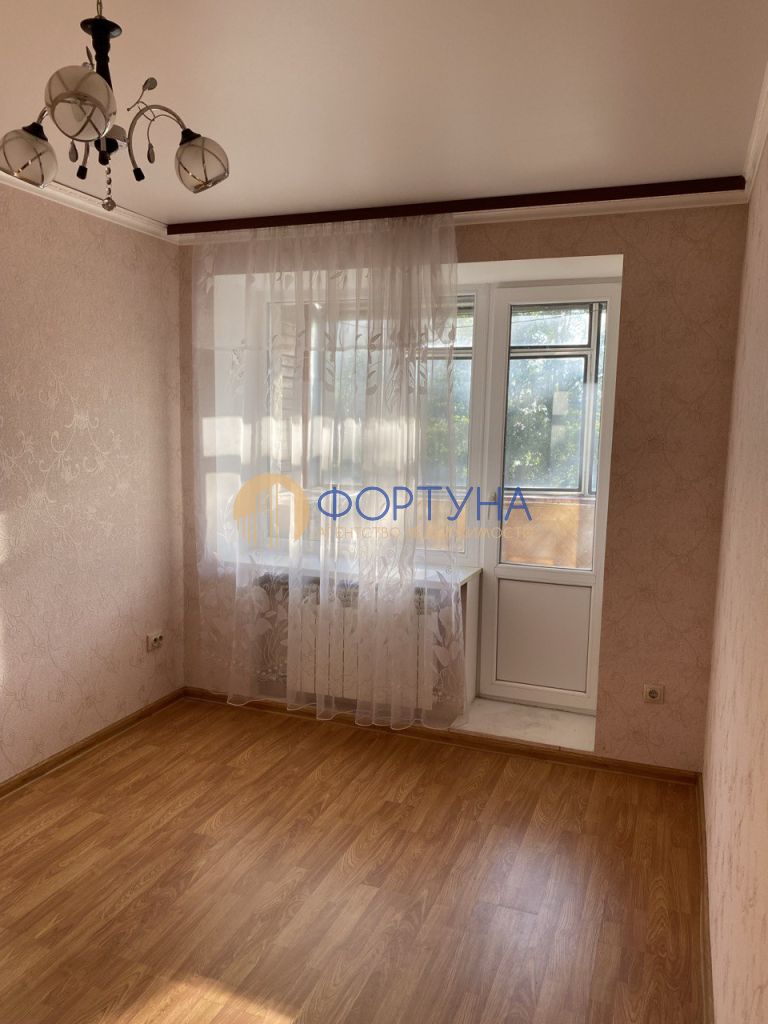 Продажа 3-комнатной квартиры, Белгород, Б.Хмельницкого пр-кт,  154