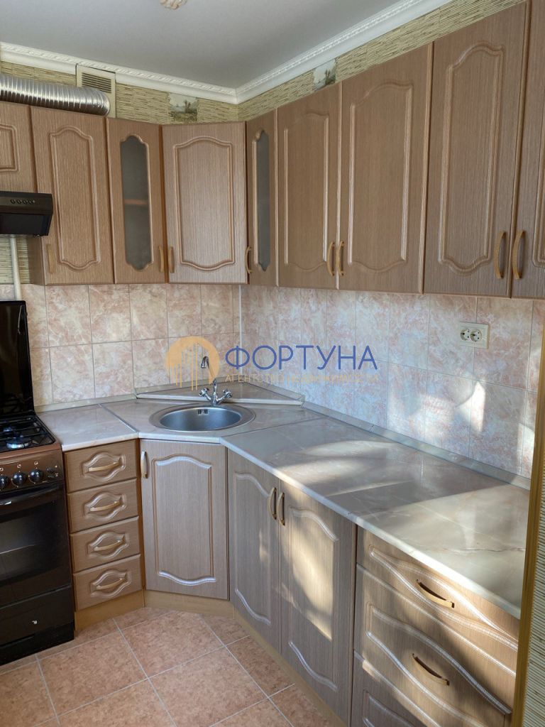 Продажа 3-комнатной квартиры, Белгород, Б.Хмельницкого пр-кт,  154