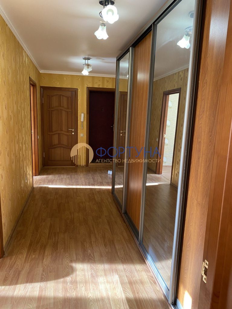 Продажа 3-комнатной квартиры, Белгород, Б.Хмельницкого пр-кт,  154