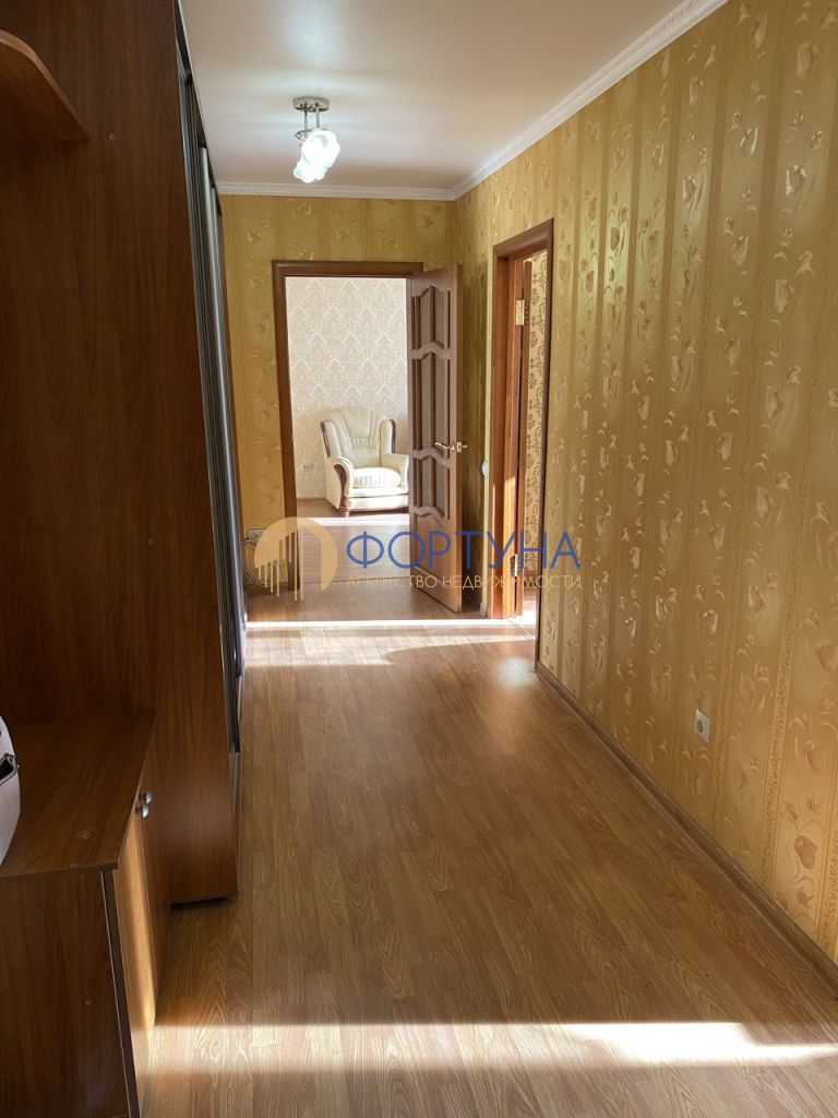 Продажа 3-комнатной квартиры, Белгород, Б.Хмельницкого пр-кт,  154