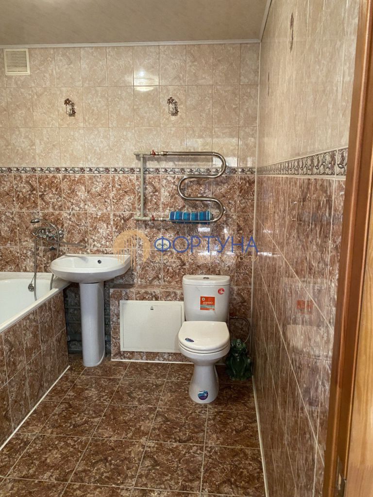 Продажа 3-комнатной квартиры, Белгород, Б.Хмельницкого пр-кт,  154