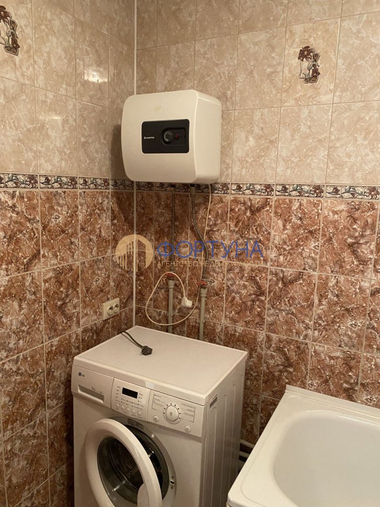 Продажа 3-комнатной квартиры, Белгород, Б.Хмельницкого пр-кт,  154