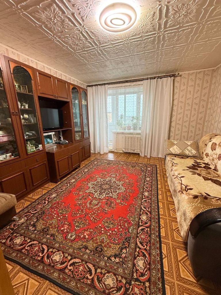 Продажа 4-комнатной квартиры, Кострома, Смирнова Юрия ул,  47