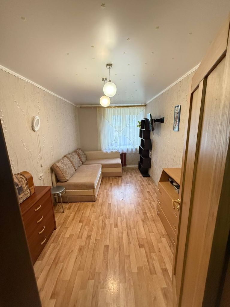 Продажа 4-комнатной квартиры, Кострома, Смирнова Юрия ул,  47