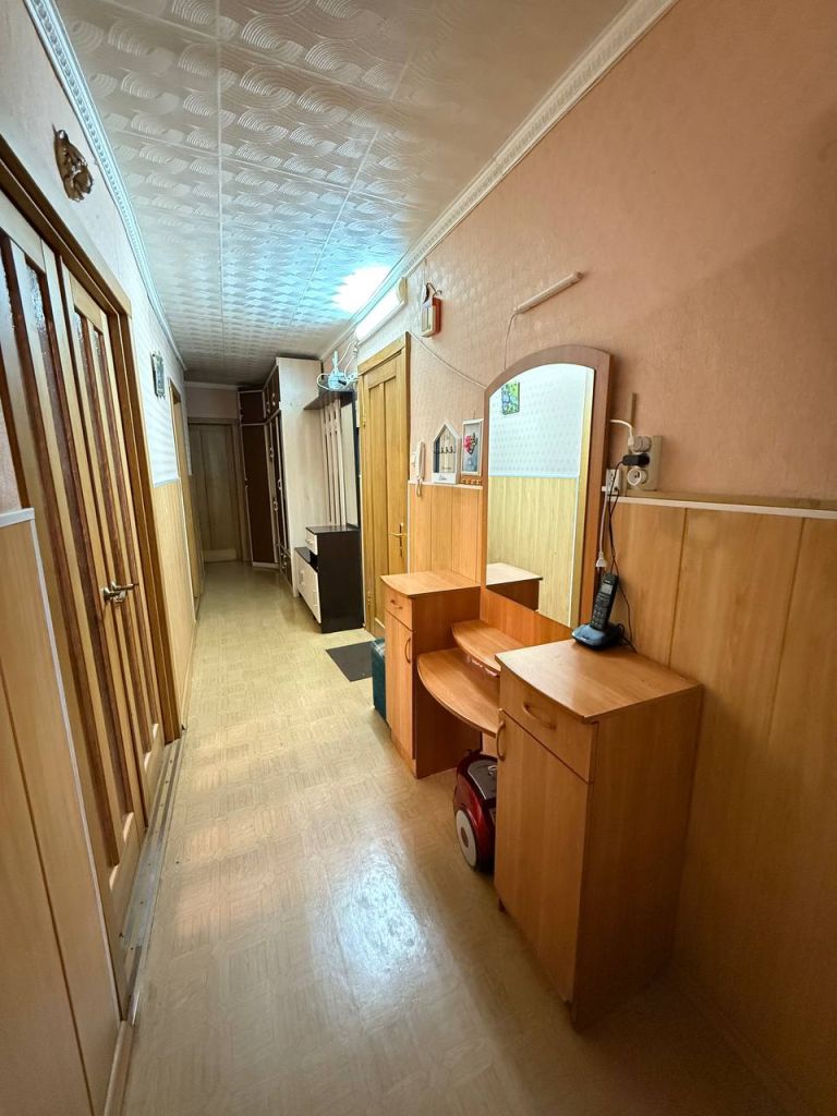 Продажа 4-комнатной квартиры, Кострома, Смирнова Юрия ул,  47