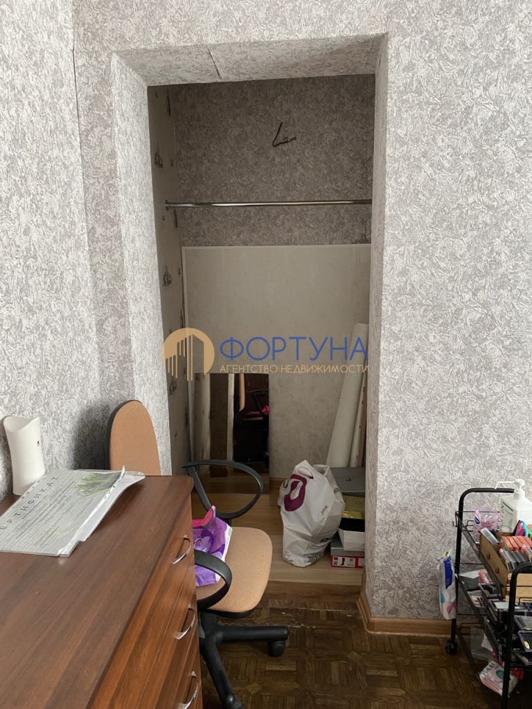Продажа 2-комнатной квартиры, Белгород, Горького ул,  69