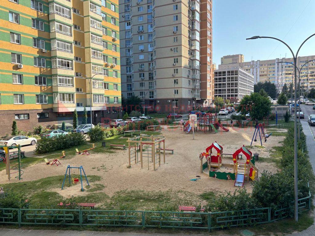 Продажа 3-комнатной квартиры, Нижний Новгород, Республиканская ул,  43к7