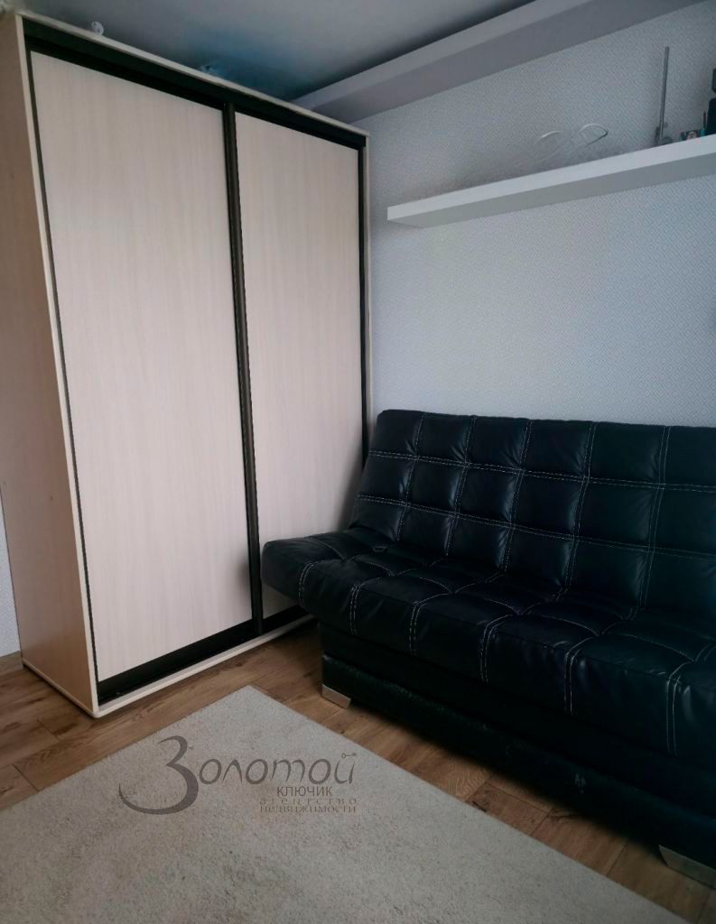 Продажа 4-комнатной квартиры, Дзержинск, Ситнова ул,  8б