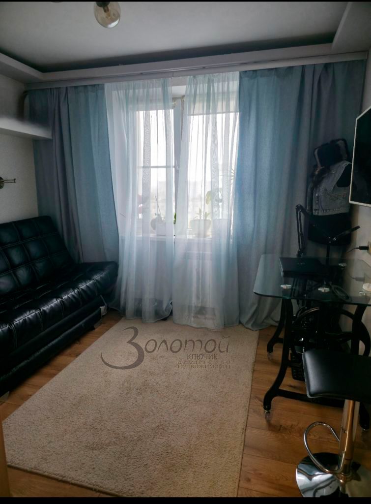 Продажа 4-комнатной квартиры, Дзержинск, Ситнова ул,  8б