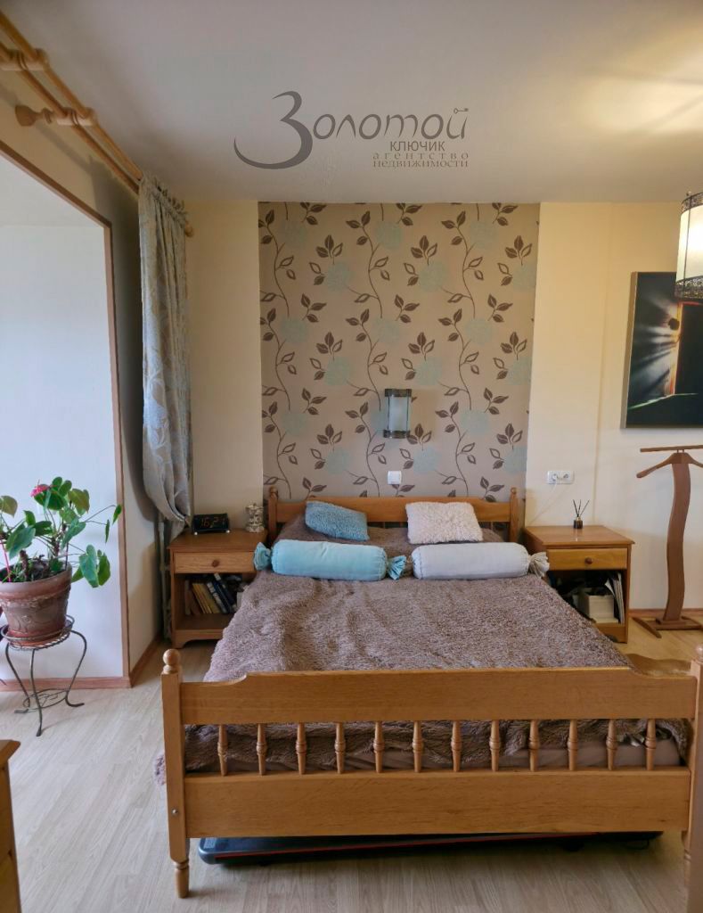 Продажа 4-комнатной квартиры, Дзержинск, Ситнова ул,  8б