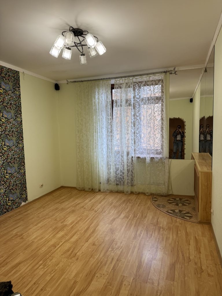 Продажа 3-комнатной квартиры, Кострома, Текстильщиков пр-кт,  47