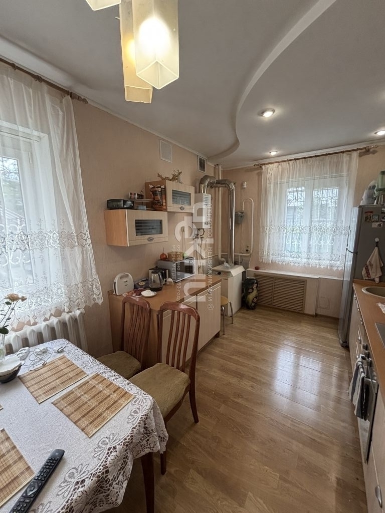 Продажа дома, 100м <sup>2</sup>, 880 сот., Нижний Новгород, Молодая Гвардия ул,  26