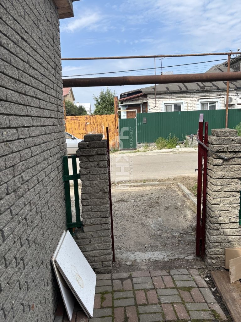 Продажа дома, 100м <sup>2</sup>, 880 сот., Нижний Новгород, Молодая Гвардия ул,  26