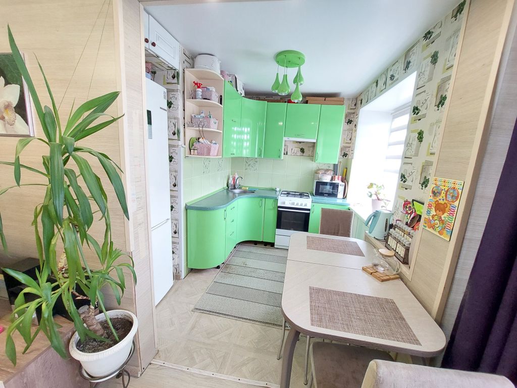 Продажа 2-комнатной квартиры, Дзержинск, Попова ул,  30