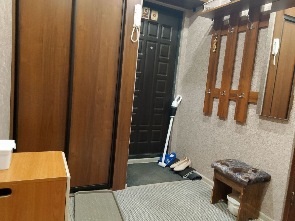 Продажа 2-комнатной квартиры, Кохма, Владимирская ул,  30