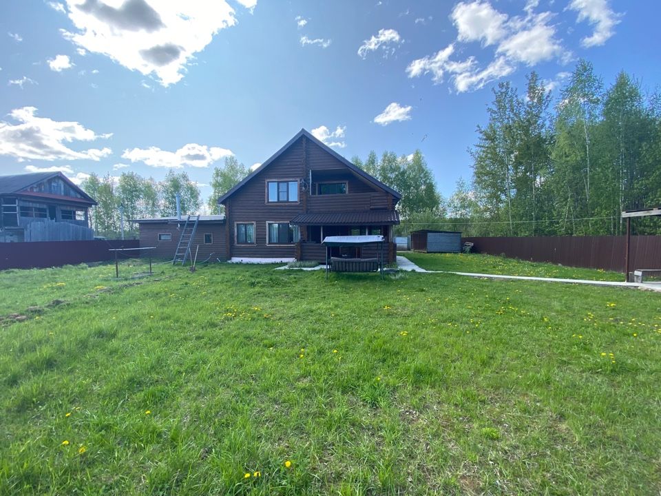 Продажа дома, 200м <sup>2</sup>, 15 сот., Заволжье, Выползово ул,  46а