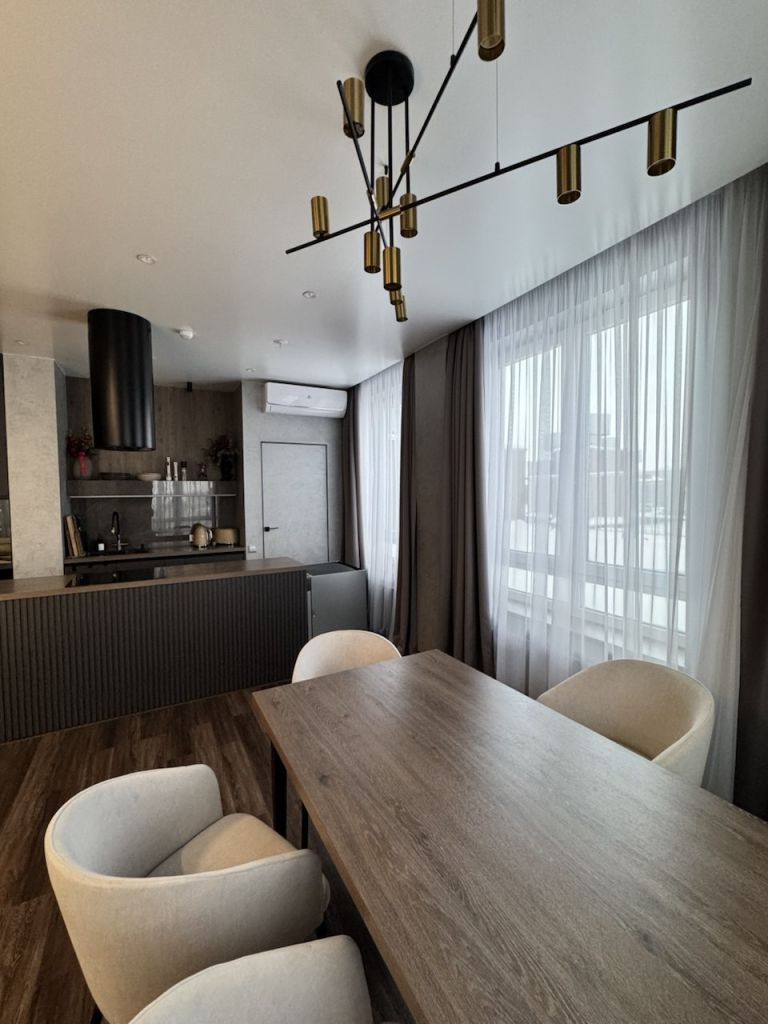 Продажа 2-комнатной квартиры, Нижний Новгород, Максима Горького ул,  23а