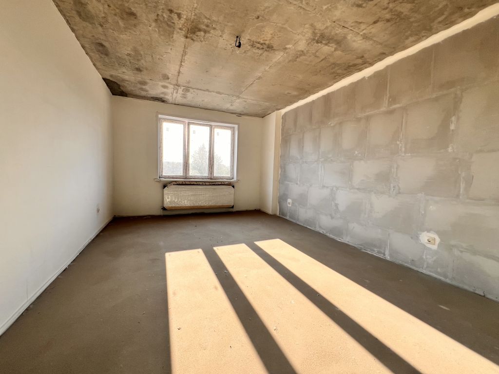 Продажа 3-комнатной квартиры, Новомосковск, Коммунистическая ул,  25