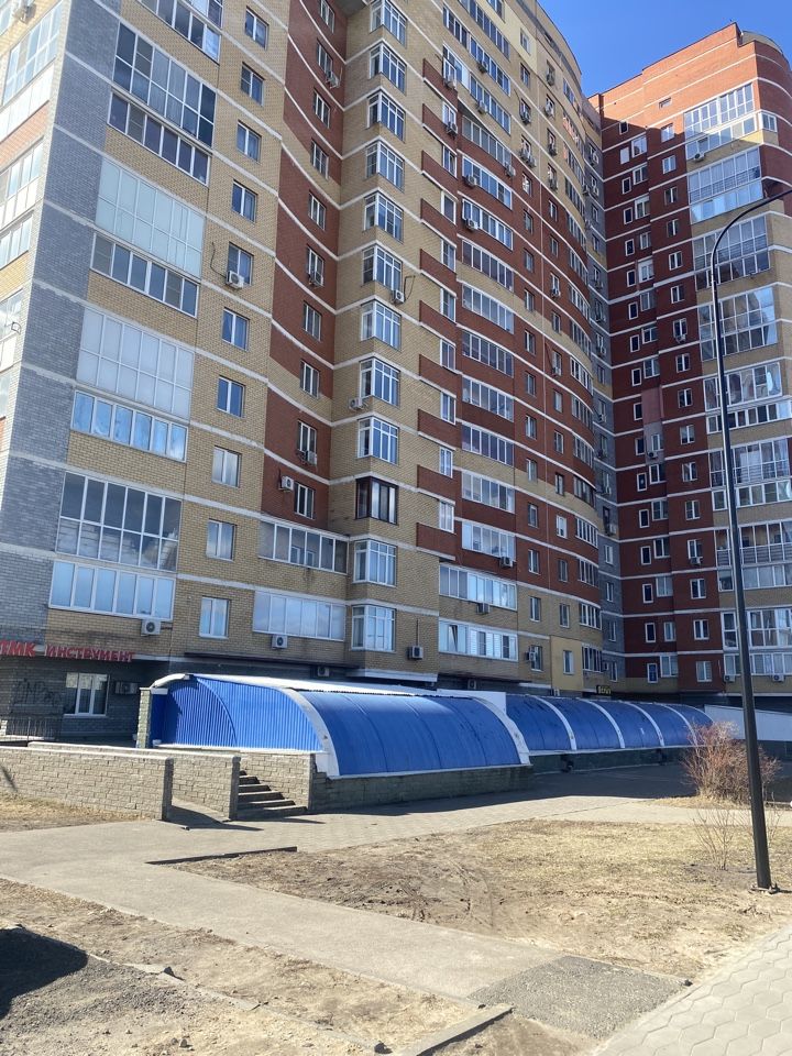 Продажа коммерческой недвижимости, 360м <sup>2</sup>, Нижний Новгород, Мещерский бульвар,  5а