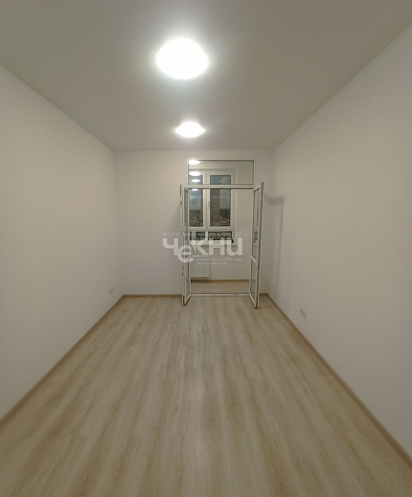 Продажа 4-комнатной новостройки, Анкудиновка, примерно в 0, 3 км на северо-восток от д.Анкудиновка