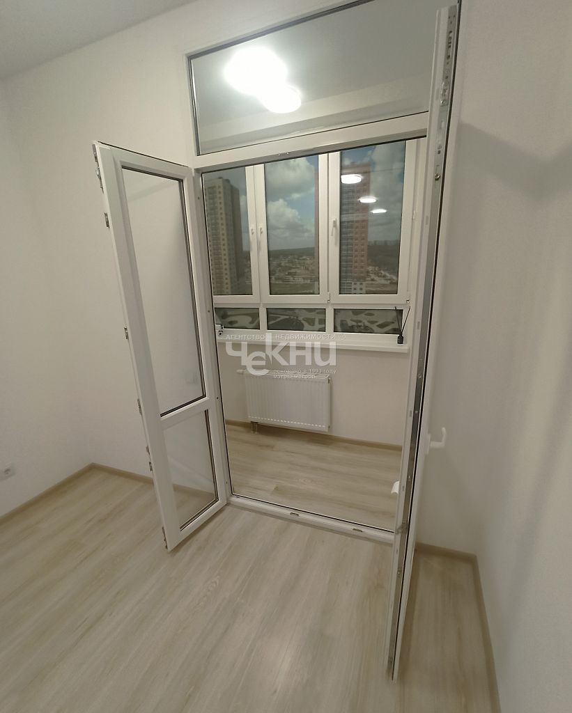 Продажа 4-комнатной новостройки, Анкудиновка, примерно в 0, 3 км на северо-восток от д.Анкудиновка