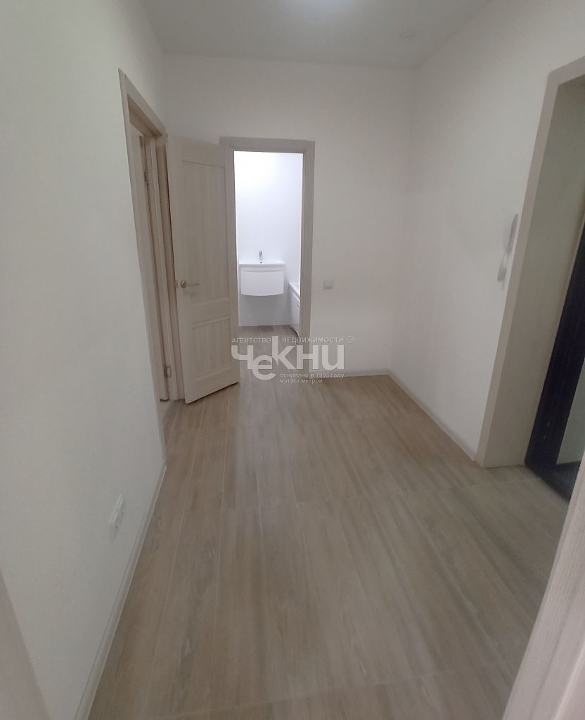 Продажа 4-комнатной новостройки, Анкудиновка, примерно в 0, 3 км на северо-восток от д.Анкудиновка