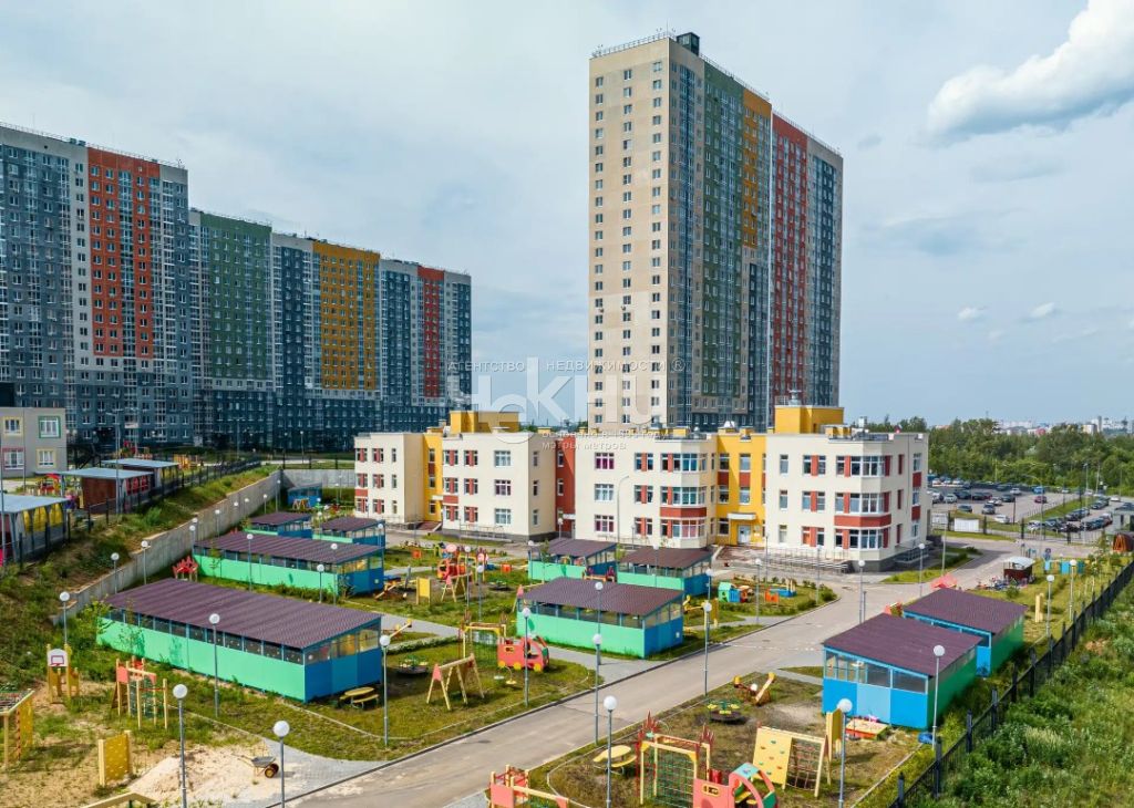 Продажа 4-комнатной новостройки, Анкудиновка, примерно в 0, 3 км на северо-восток от д.Анкудиновка