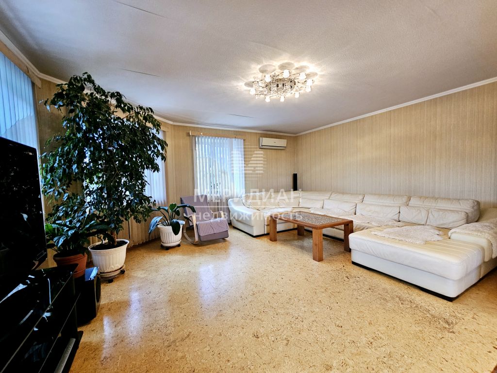 Продажа 3-комнатной квартиры, Бор, Ленина ул,  161к2