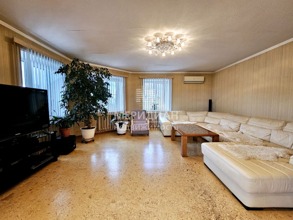 Продажа 3-комнатной квартиры, Бор, Ленина ул,  161к2