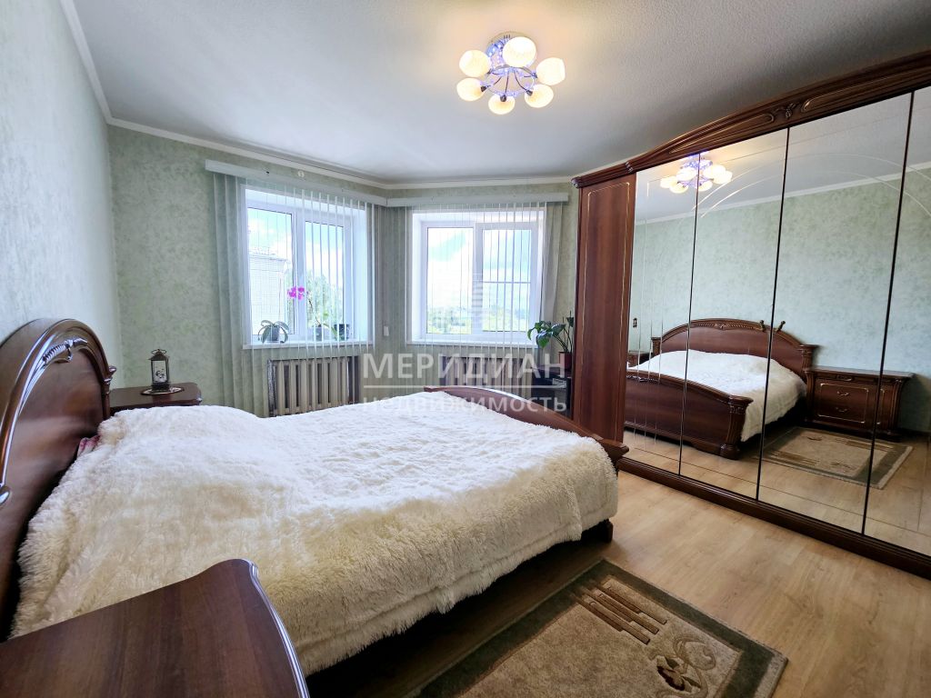 Продажа 3-комнатной квартиры, Бор, Ленина ул,  161к2