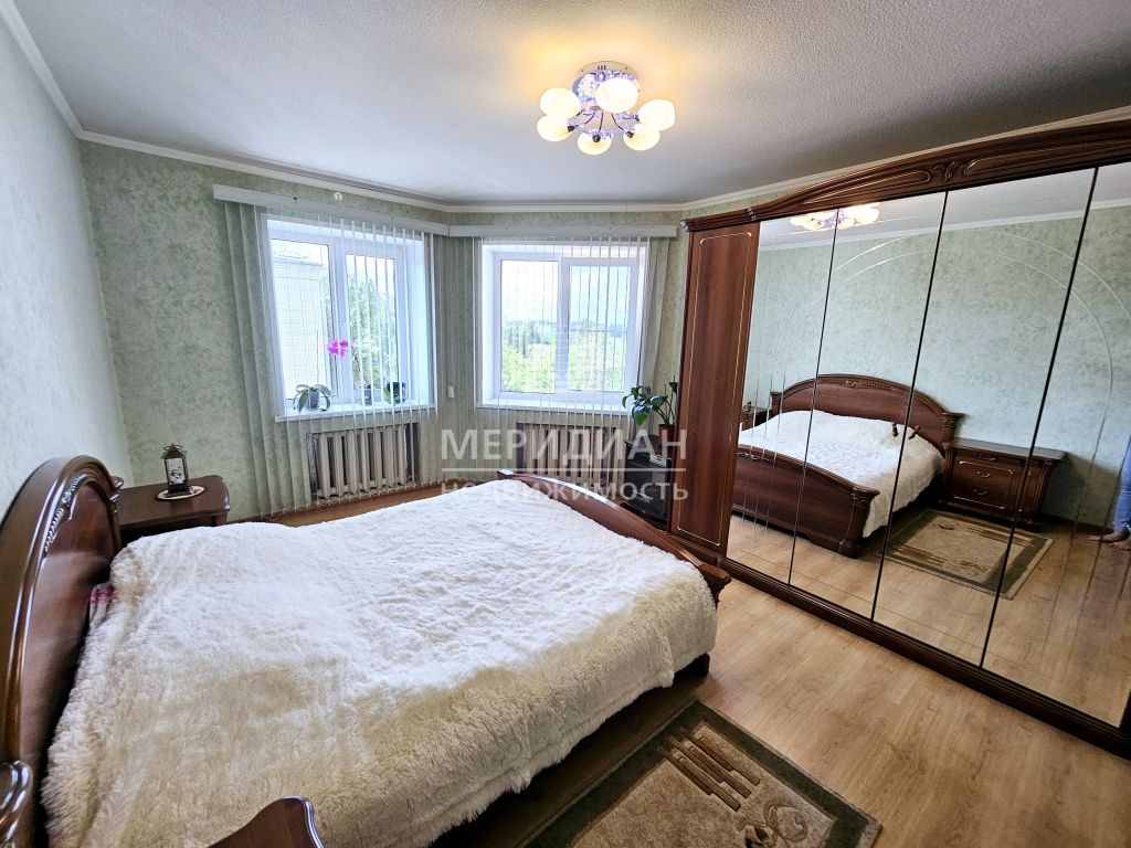 Продажа 3-комнатной квартиры, Бор, Ленина ул,  161к2