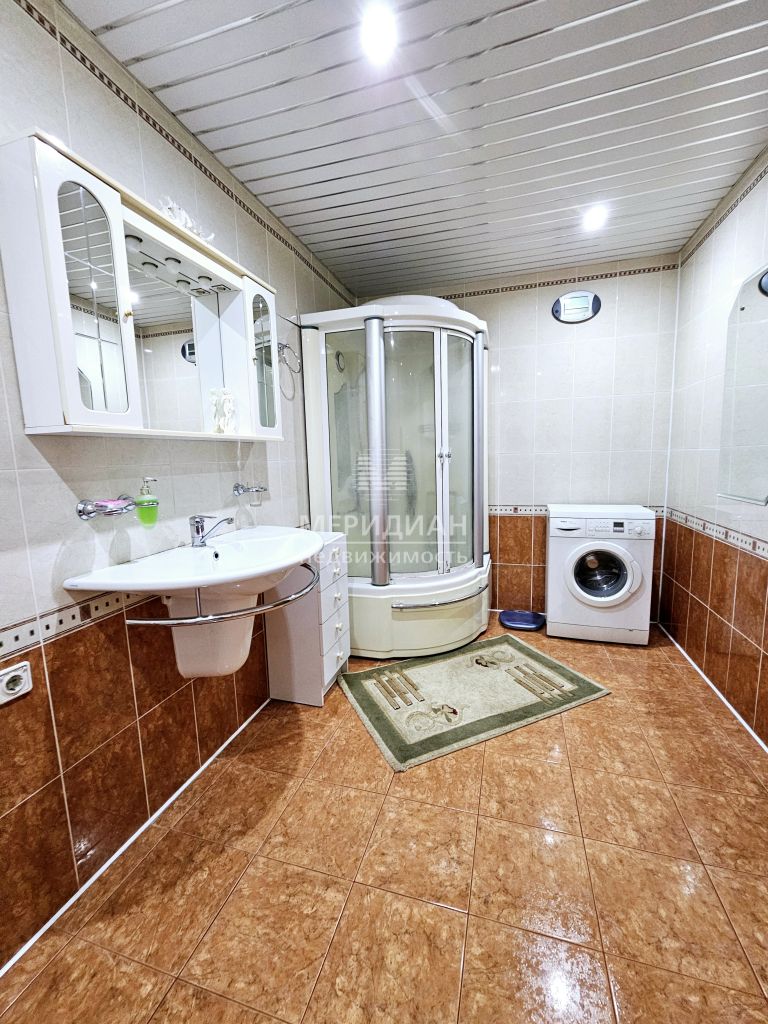 Продажа 3-комнатной квартиры, Бор, Ленина ул,  161к2