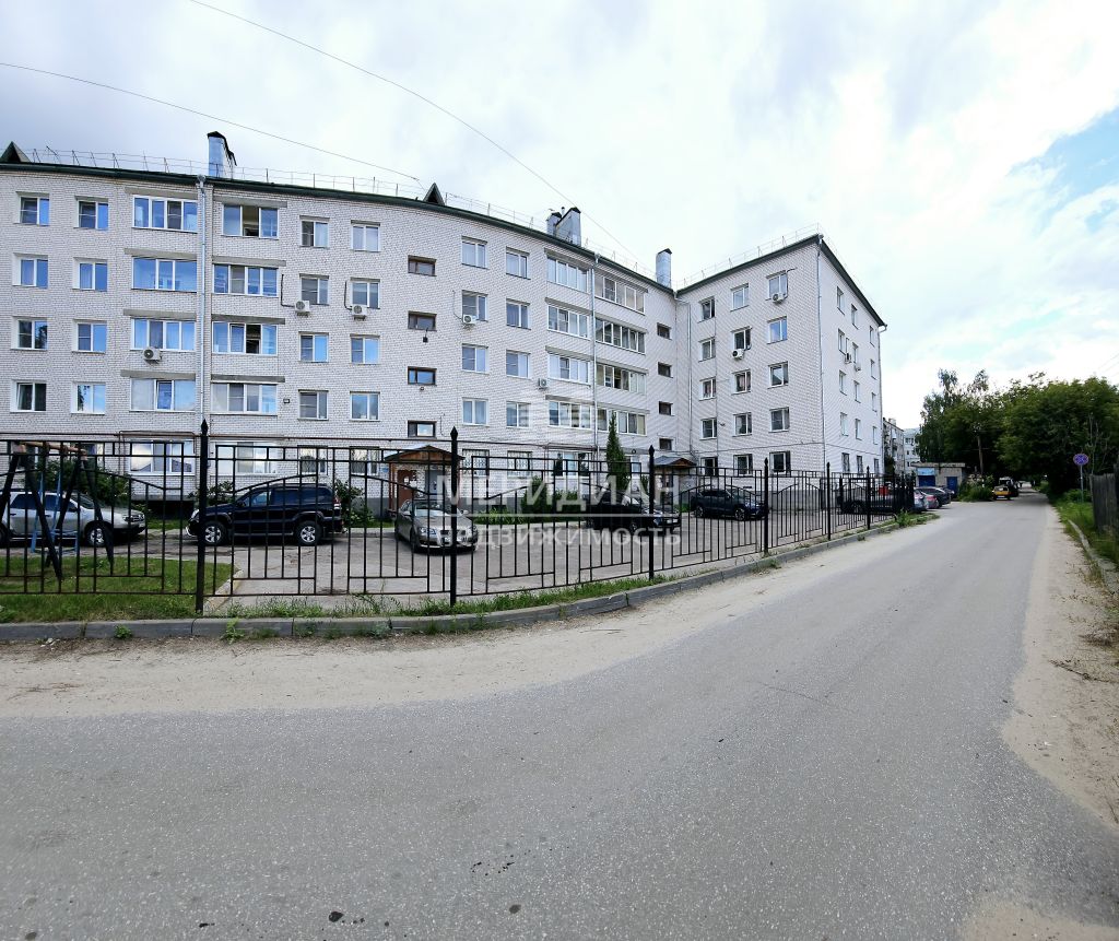 Продажа 3-комнатной квартиры, Бор, Ленина ул,  161к2