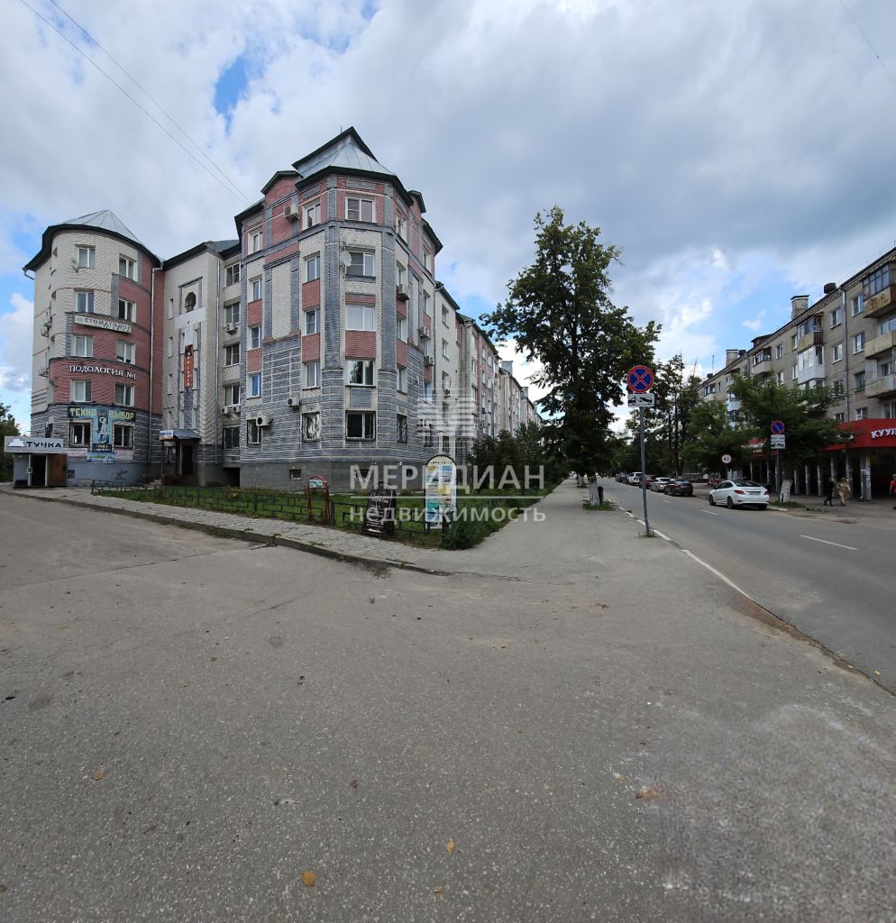 Продажа 3-комнатной квартиры, Бор, Ленина ул,  161к2