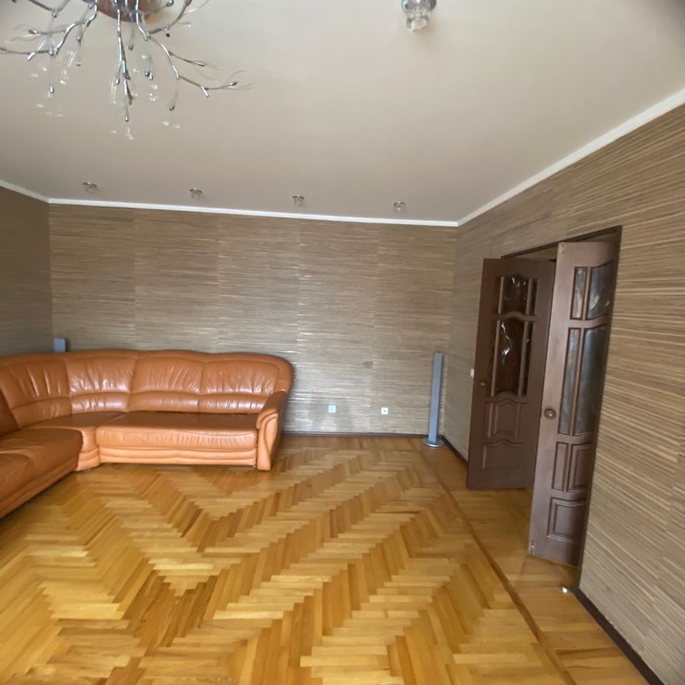 Продажа 4-комнатной квартиры, Нижний Новгород, Воровского ул,  13