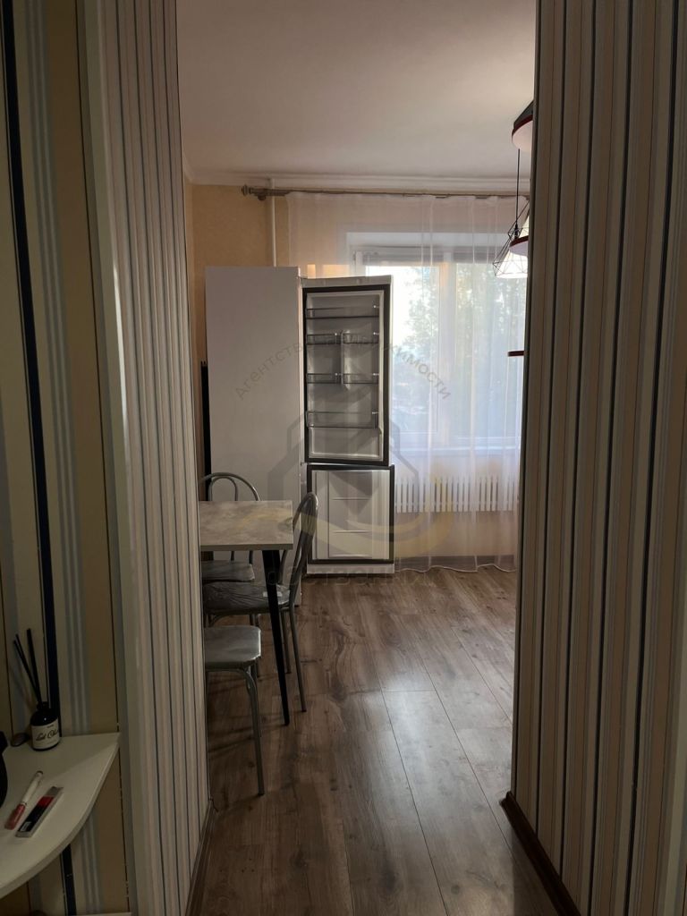 Аренда 1-комнатной квартиры, Старый Оскол, Лесной мкр,  14