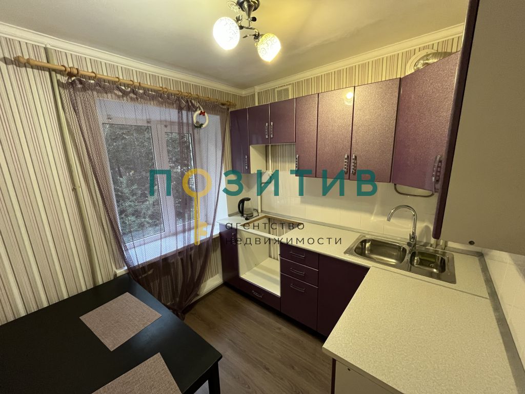 Продажа 1-комнатной квартиры, Ессентуки, Октябрьская ул,  475