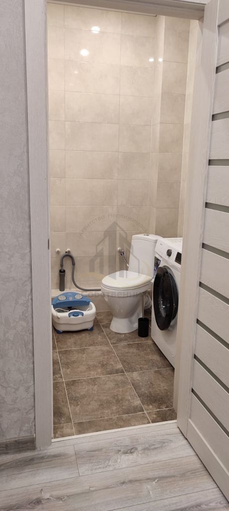 Аренда 1-комнатной квартиры, Старый Оскол, Угарова пр-кт,  1