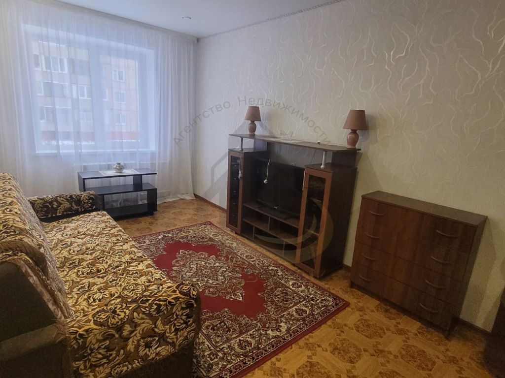 Аренда 1-комнатной квартиры, Старый Оскол, Юность мкр,  1