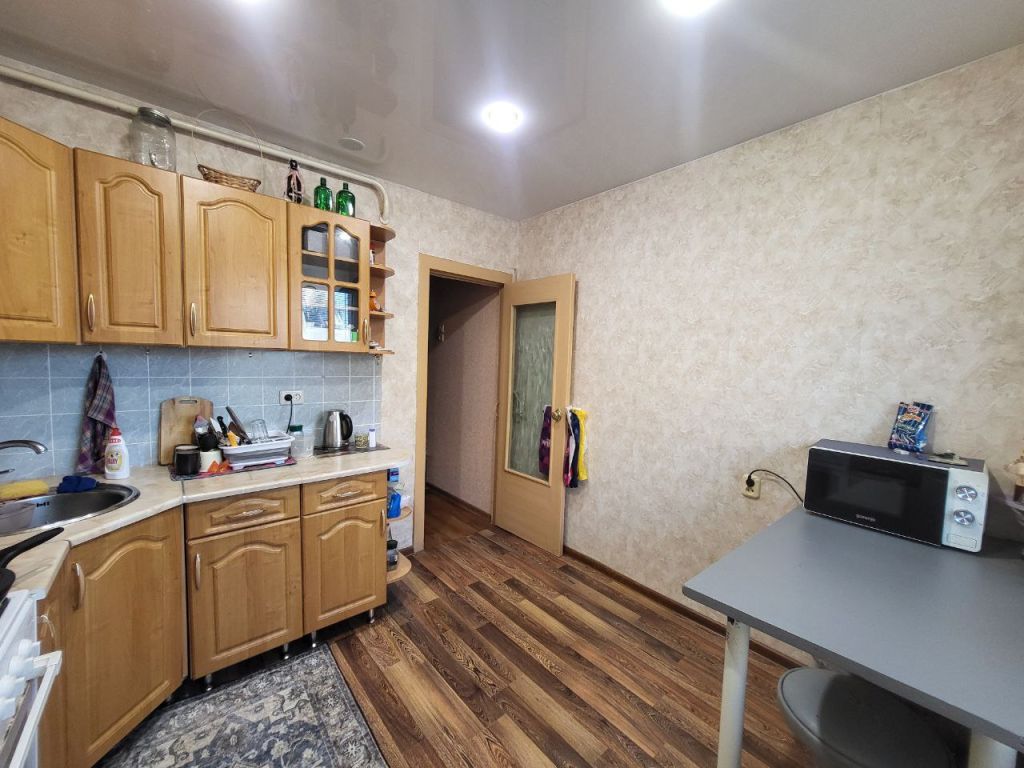 Продажа 2-комнатной квартиры, Кострома, Южная ул,  12