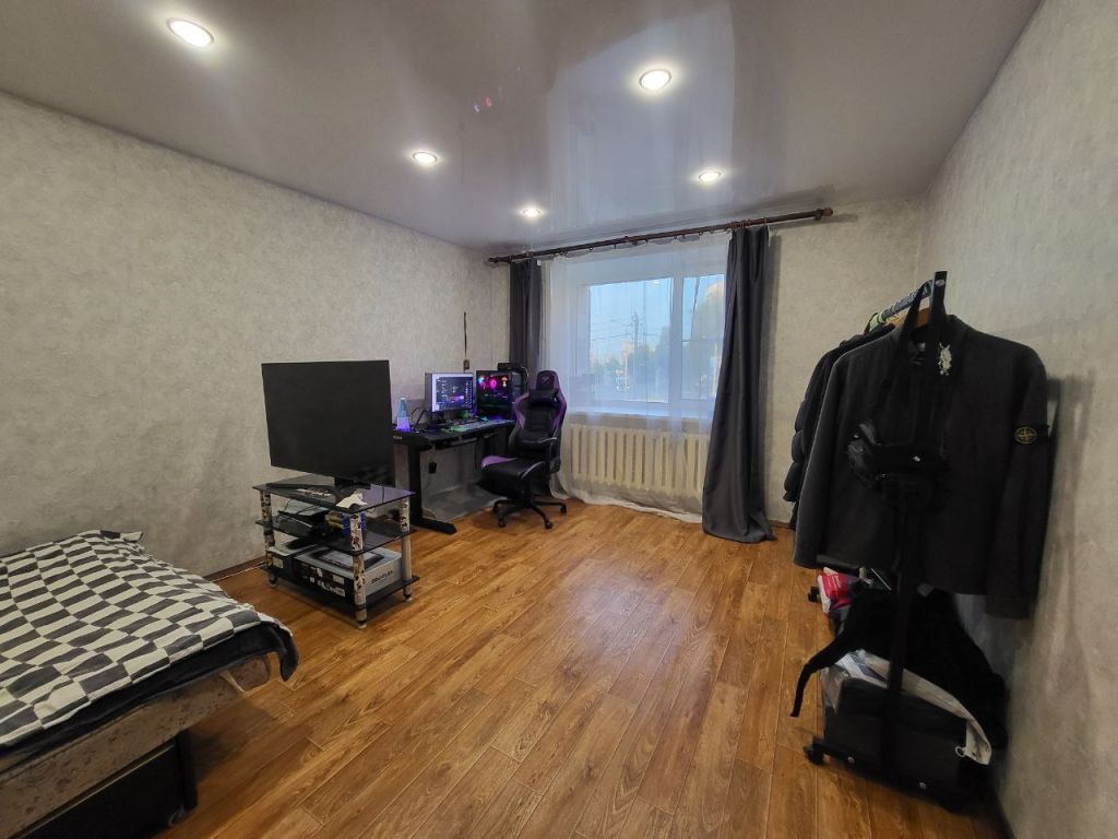 Продажа 2-комнатной квартиры, Кострома, Южная ул,  12