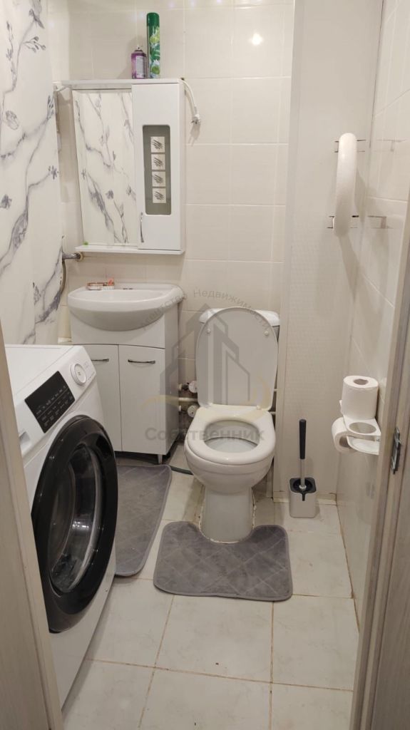 Аренда 1-комнатной квартиры, Старый Оскол, Восточный мкр,  1а