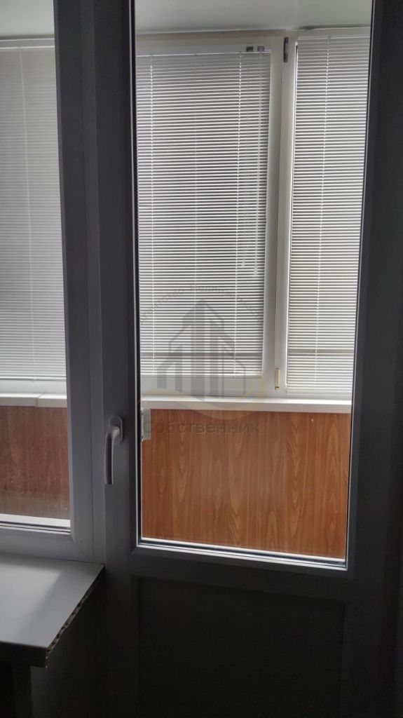 Аренда 1-комнатной квартиры, Старый Оскол, Восточный мкр,  1а