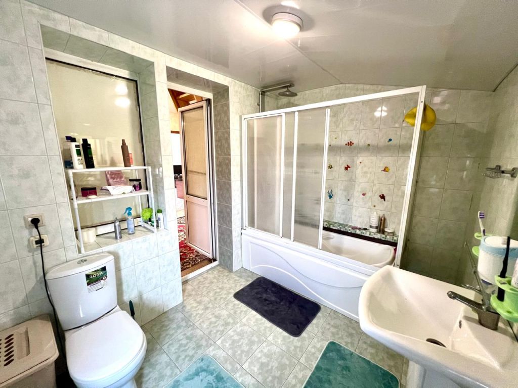 Продажа дома, 286м <sup>2</sup>, 10 сот., Тверь, Сиреневая ул