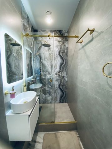 Продажа 2-комнатной квартиры, Нижний Новгород, Тимирязева ул,  9 к2