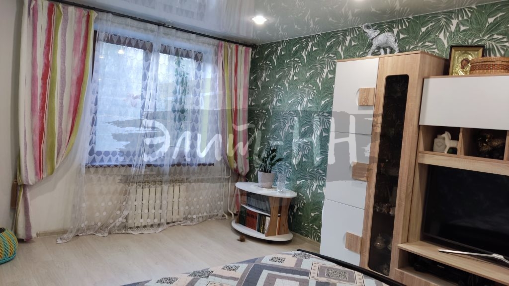 Продажа 2-комнатной квартиры, Балахна, Космонавтов ул,  12